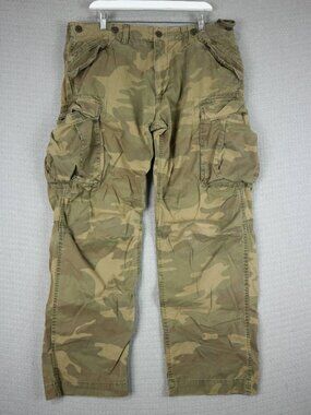 GAP 2010 Khaki Tan Camo Pattern Baggy Wide Cut Cargo Pants Mens fits 37x30.5